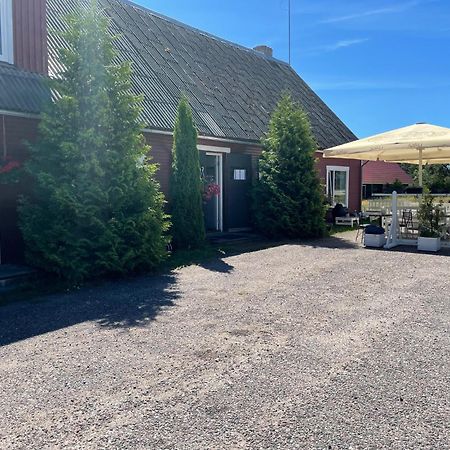 Emmaste Teemaja Vandrehjem Eksteriør billede